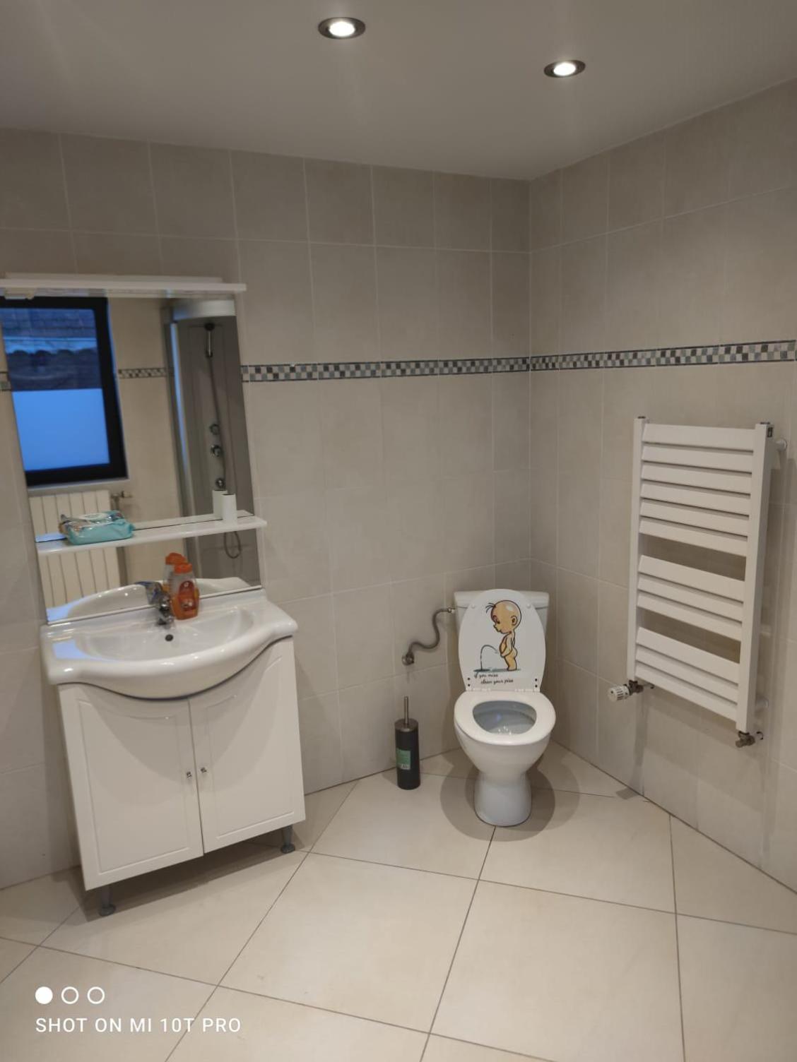 Belle Villa De Luxe Avec 8 Chambres Charleroi Habitación foto